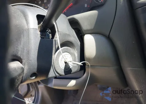 2006 Nissan Sentra 1.8S from USA, damaged, VIN 3N1CB51D86L563012